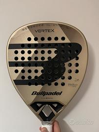 Bullpadel Vertex 04 w