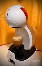 Macchina da caffè De'Longhi Dolce Gusto Colors.
