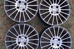 4 cerchi in lega usati r 16 4 fori