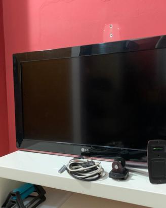 TV LG 32” – In buone condizioni, solo 80€