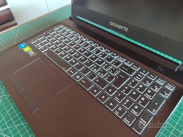 Notebook gaming Gigabyte G5 KD RTX 3060 perfetto 