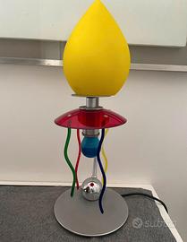 Lampada da tavolo artemide