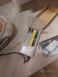 caricabatterie universale per batterie al nichel.