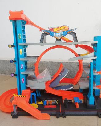 Pista Hotweels squalo multi garage 