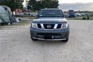 NISSAN PATHFINDER 2006 7 POSTI !