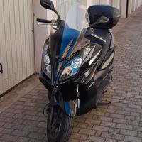 Scooter Kymco Downtown 300i - 2016