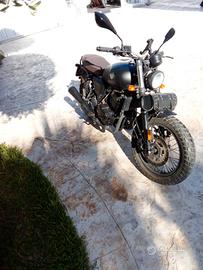 moto 250 scambler come nuova