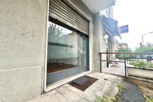 NEGOZIO A NOVI LIGURE