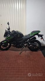 KAWASAKI Z400
