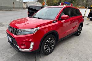 SUZUKI VITARA 1.5 FULL HYBRID 4WD AUTOMATICO !!!