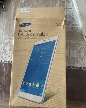 Tablet: Samsung Galaxy Tab4