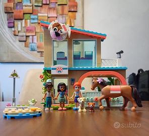 Lego Friends scueria con cavallo