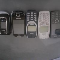 5 cellulari vecchi nokia 3310 e X5