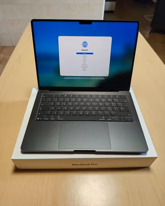 Macbook pro 14" 16gb ram 1tb ssd nuovo