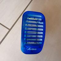 Zanzariera elettrica a luce attinica led, nuova