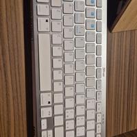 Tastiera trust bluetooth