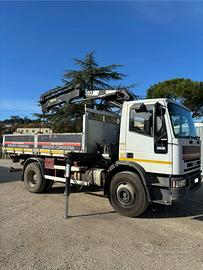 Iveco 150 con gru Hiab e radiocomando