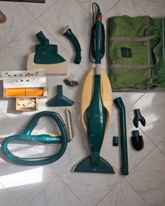 Vorwerk Folletto VK 130 Rigenerato + Kit Accessori