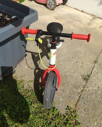 Bici per bambini senza pedali con freno 