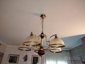 Illuminazione sospensione+ 2 applique