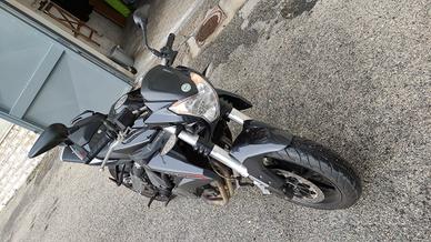 Moto Benelli 600 i