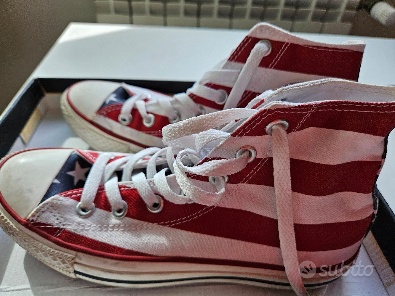 Tuta converse cheap rosso strisce bianche