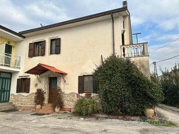 5 LOCALI A CASSINO