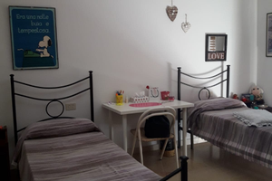 Posto letto a studentessa