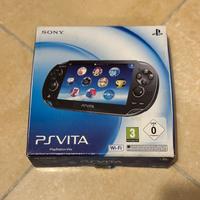 Sony PS Vita PCH-1004  OLED + scatola e giochi