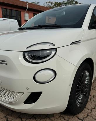 FIAT 500 HYBRID ICON KM0