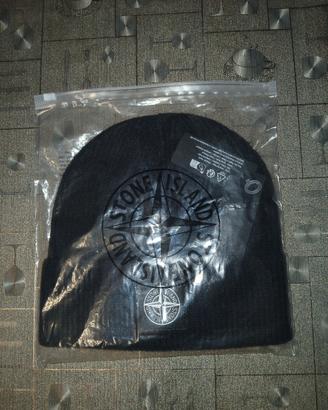 Cappello di Lana Stone Island 