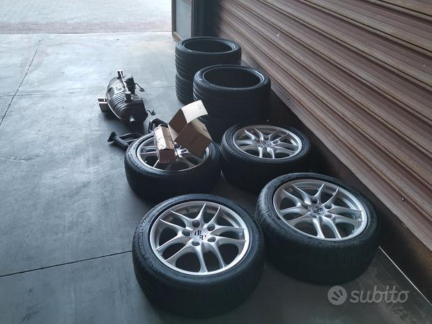 Ruote porsche boxster e termiale scarico originale