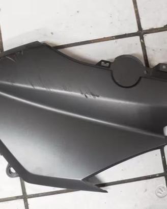 Scocca yamaha x max 400 vedi descrizione