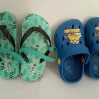 Due Sandali pantofoline infradito bimbi