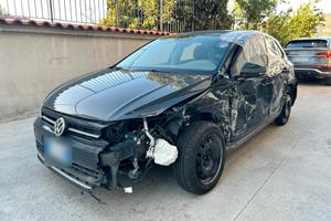 VW Polo 1.6 TDI 95CV - 2019 Incidentata