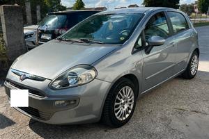 Fiat Punto 1.3 MJT II 75 CV 5 porte Young OK NEO P