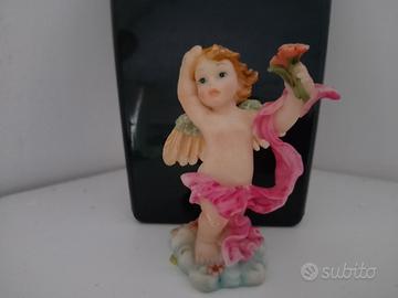 Mini statuina angioletto con fiori