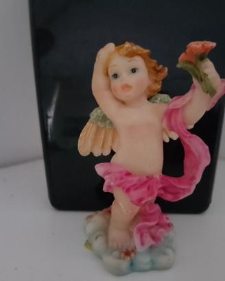Mini statuina angioletto con fiori