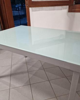 Tavolo rettangolare in vetro