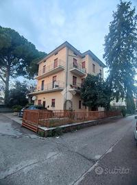 3 LOCALI A BASTIA UMBRA