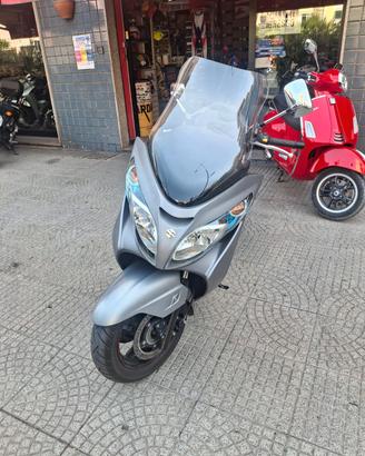 Suzuki AN Burgman 400 Scooter