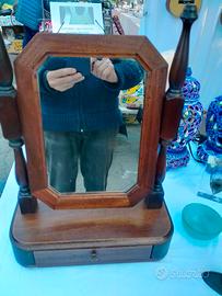 specchio da toilette 