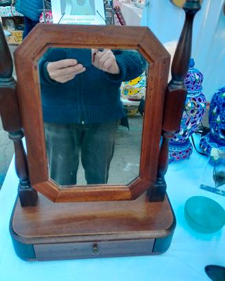 specchio da toilette 