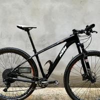 Mtb KTM MYROON LIMITED 29