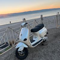 vespa et4 125 leader