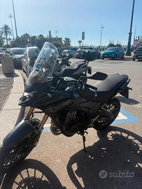 Honda cb500x