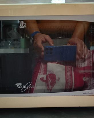 Forno a microonde e grill Whirlpool