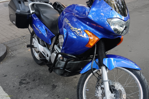 Honda transalp 650
