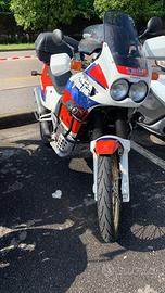 Africa twin RD04 750