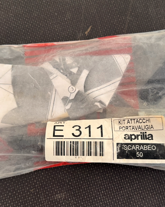 GIVI kit attacchi portavagia aprilia scarabeo 50